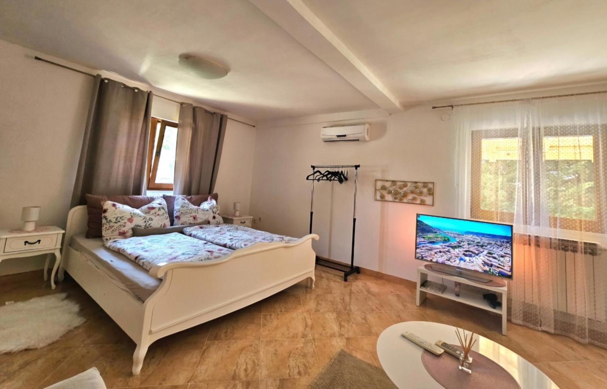 Apartment Miska & Studio Roki Dračevac 外观 照片