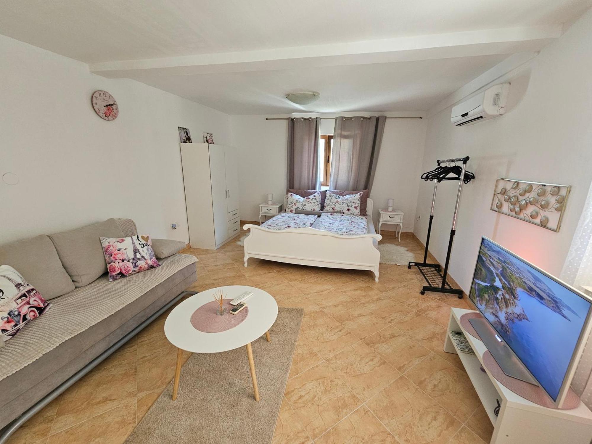 Apartment Miska & Studio Roki Dračevac 外观 照片